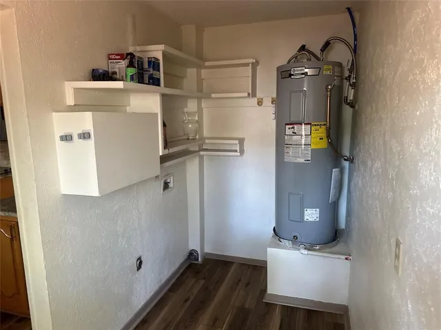 $2,400 | 3525 Sunnyview Lane, Flower Mound, TX 75022