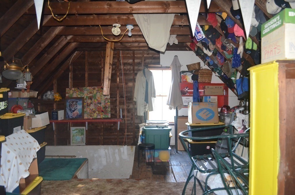 304 Cumberland Road Lowell, MA 01850 - Photo 22 of 34 Gallery Image 22