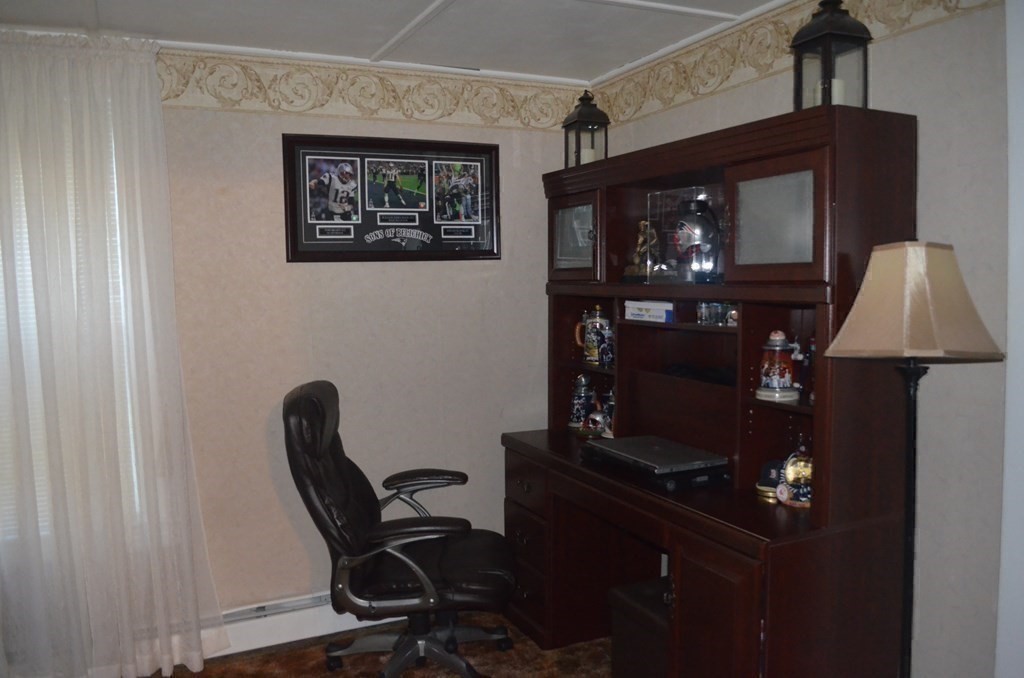 304 Cumberland Road Lowell, MA 01850 - Photo 29 of 34 Gallery Image 29