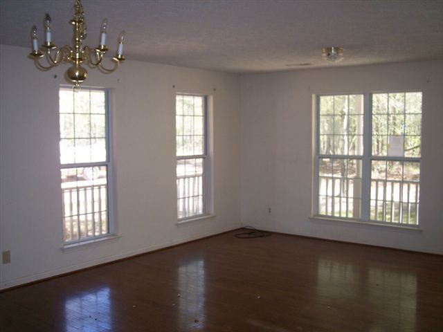 584 Knight Road Gray Court, SC 29645 - Photo 2 of 14