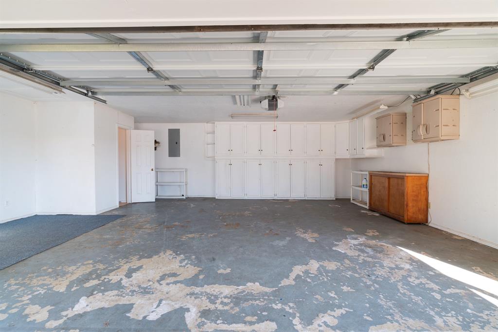 201 County Road Powderly, TX 75473 - Photo 17 of 26 a view of empty room