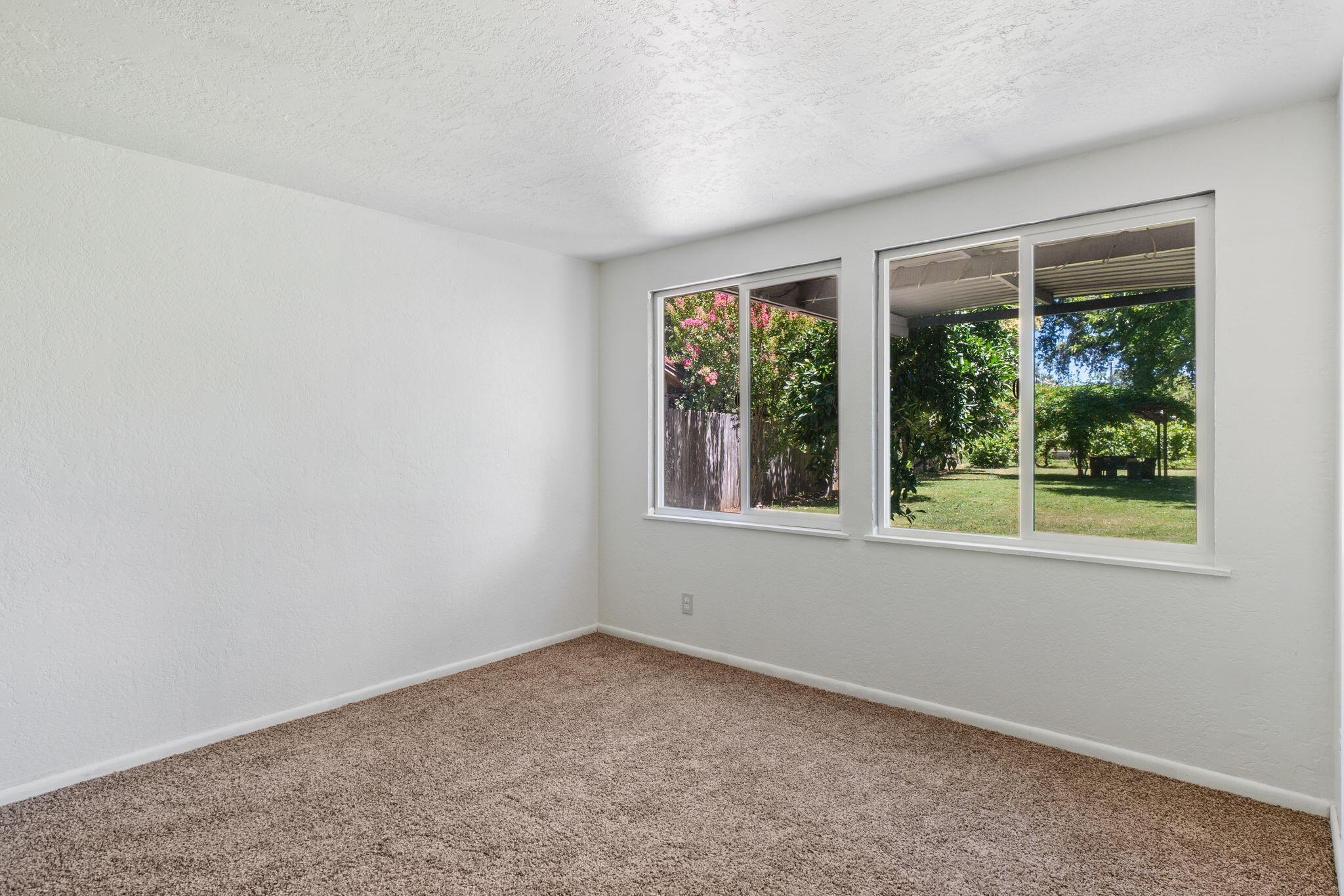 5039 Bidwell Road Redding, CA 96001 - Photo 14 of 41 28-web-or-mls-BiggerFlow Real Estate Med