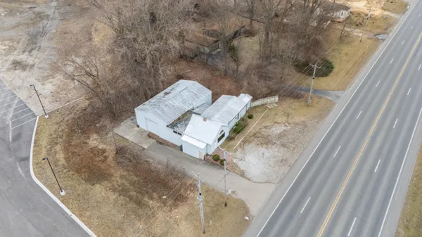 $549,000 | 19345 Highway 12, New Buffalo, MI 49117