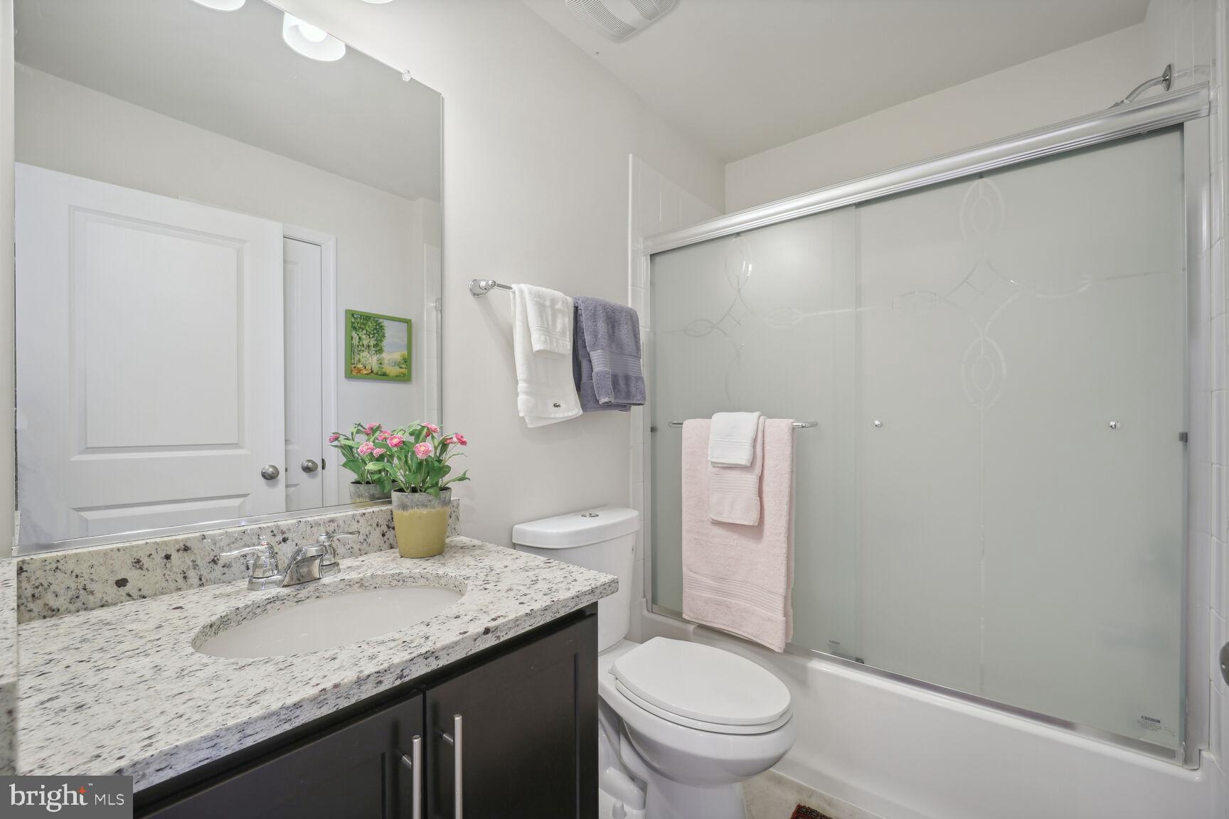 9710 Ruby Lockhart Boulevard Bowie, MD 20721 - Photo 21 of 46 Master Bathroom