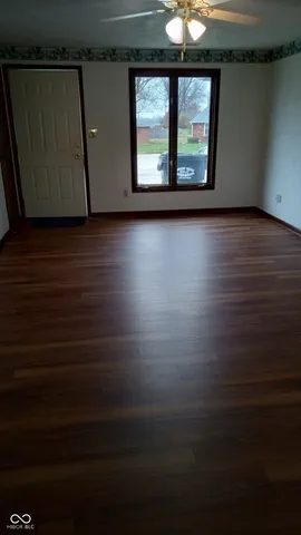 $155,000 | 2033 Alhambra Court, Unit B, Anderson, IN 46013