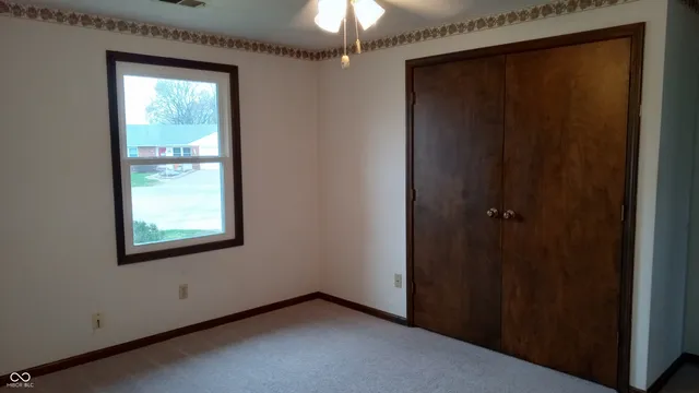 $155,000 | 2033 Alhambra Court, Unit B, Anderson, IN 46013