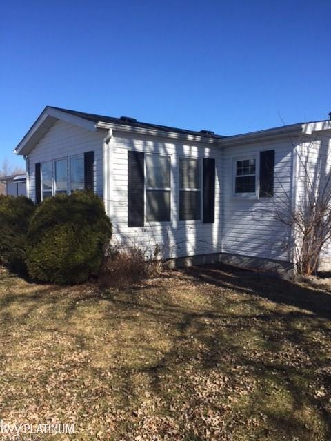 38 Brookfiled Fort Gratiot, MI 48059 - Photo 4 of 6