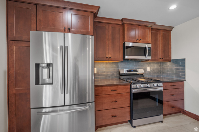 4221 Juniper Circle Alpine, UT 84004 - Photo 23 of 66 Basement Kitchen