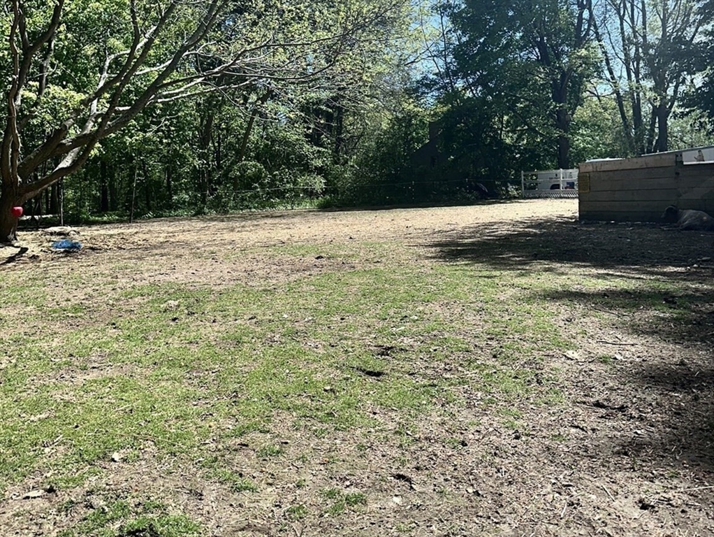 5 Putnam Hill Road Sutton, MA 01590 - Photo 34 of 42