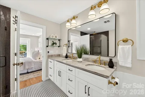 $515,000 | 1204 Meadow Lane, Charlotte, NC 28205