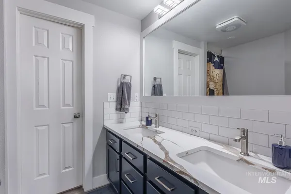 $644,000 | 3950 Cassia Road, New Plymouth, ID 83655