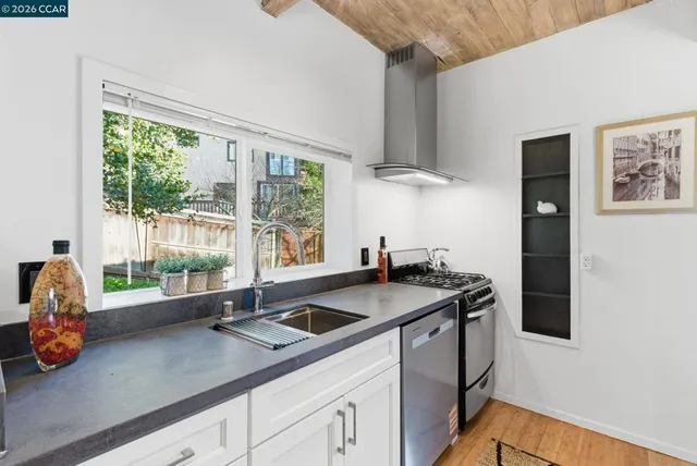 $650,000 | 3382-3382 Dwight Way, Berkeley, CA 94704