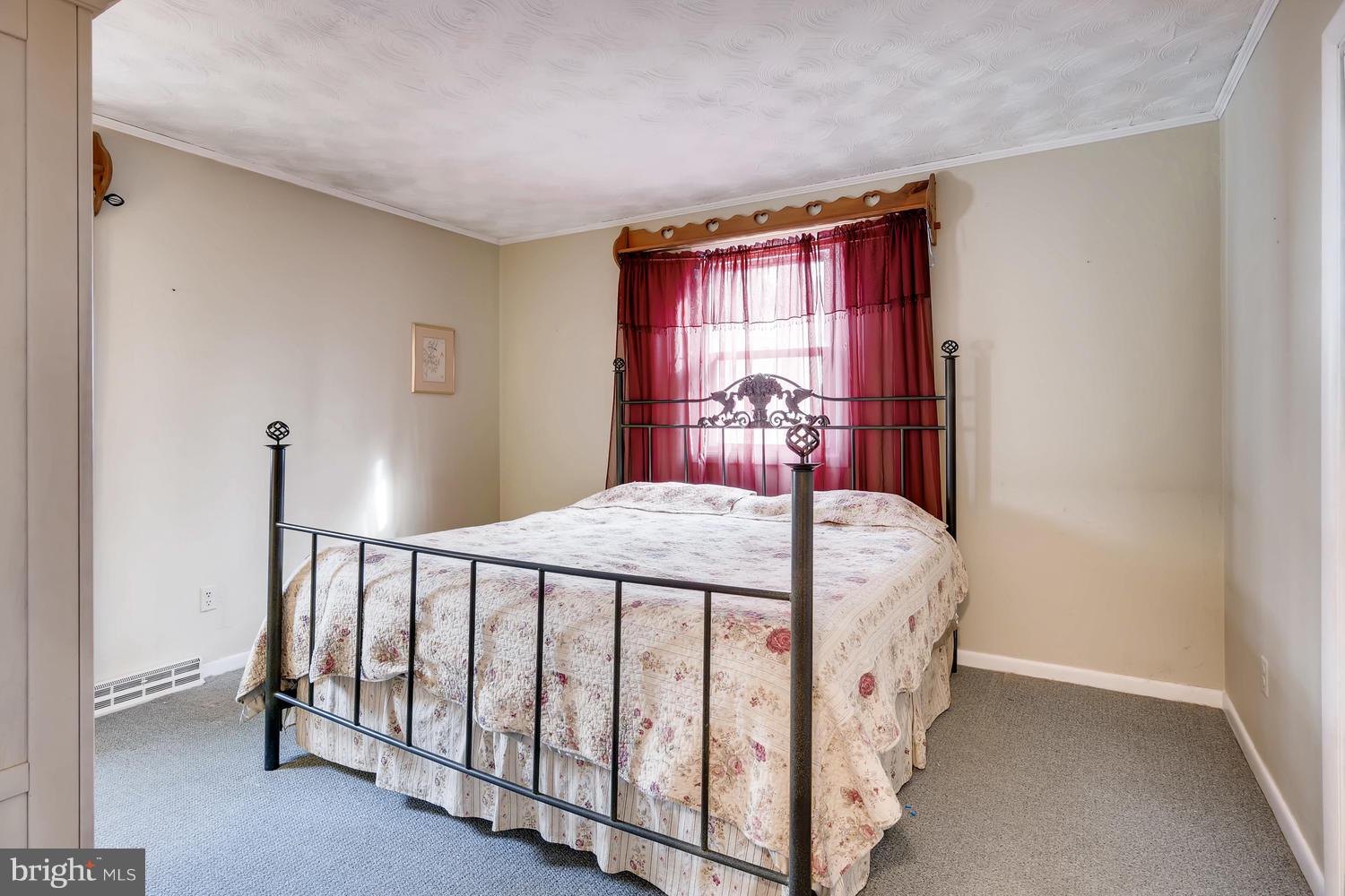4727 Archer Road Whiteford, MD 21160 - Photo 12 of 26 Great space!