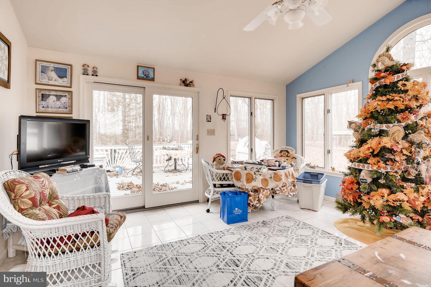 4727 Archer Road Whiteford, MD 21160 - Photo 20 of 26 Look at this space!