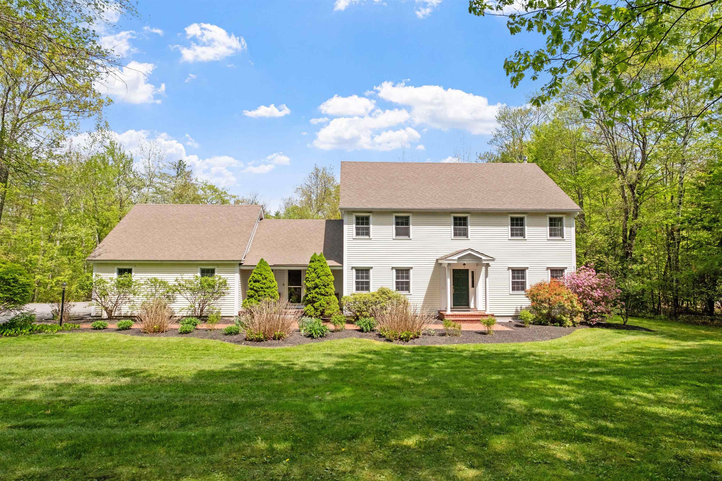 211 Hedgerose Lane Hopkinton, NH 03229 - Photo 1 of 59