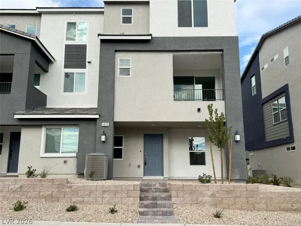 $2,688 | 5824 Wisteria Walk Street, Las Vegas, NV 89148