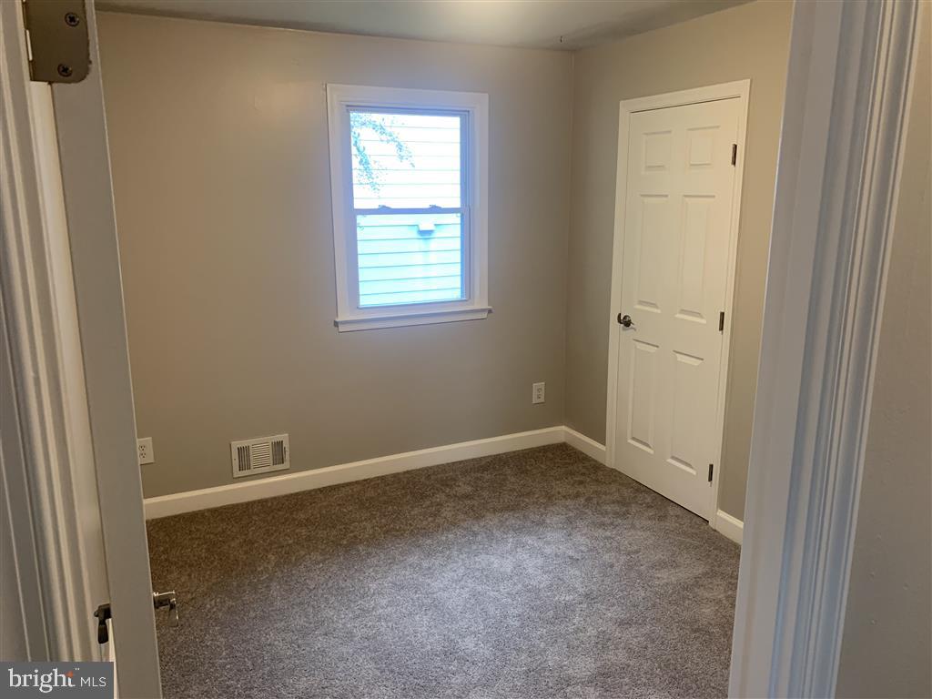 1922 Potomac Road Edgewater, MD 21037 - Photo 10 of 11