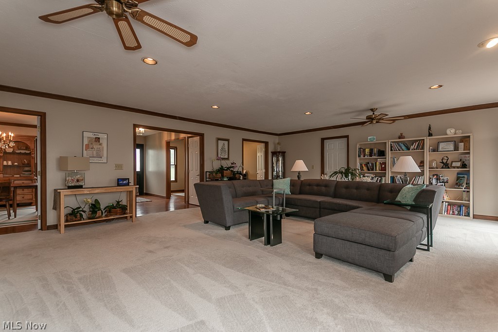 8260 Morley Road Mentor, OH 44060 - Photo 4 of 35 Gallery Image 4