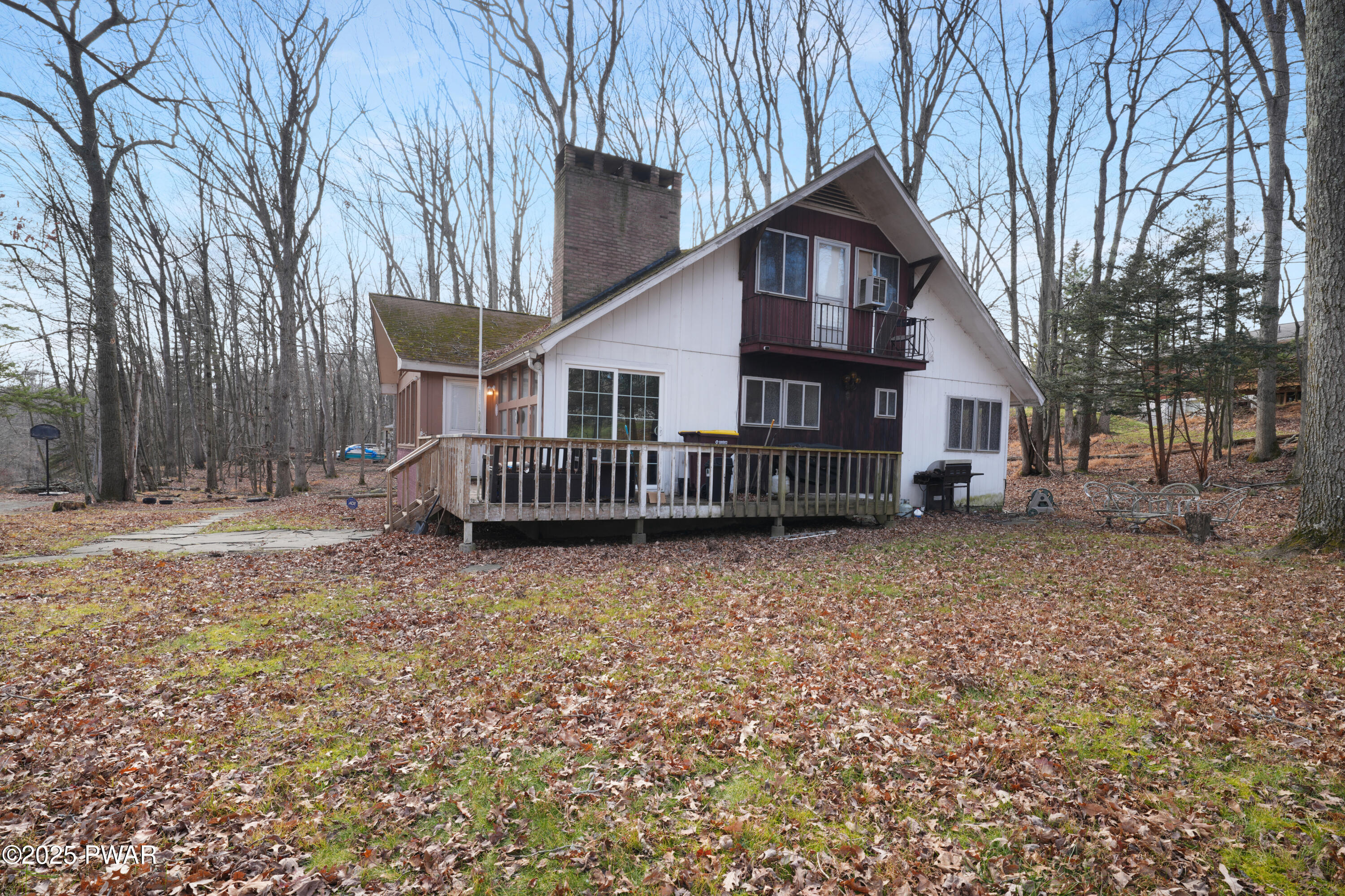 107 Robin Run Road Milford, PA 18337 - Photo 14 of 17 LEX00138