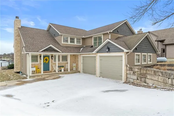 $1,799,000 | 560 Lake Viking Terrace, Gallatin, MO 64640