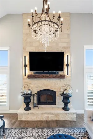 $1,799,000 | 560 Lake Viking Terrace, Gallatin, MO 64640