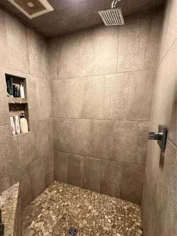 $1,799,000 | 560 Lake Viking Terrace, Gallatin, MO 64640