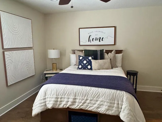 $1,799,000 | 560 Lake Viking Terrace, Gallatin, MO 64640