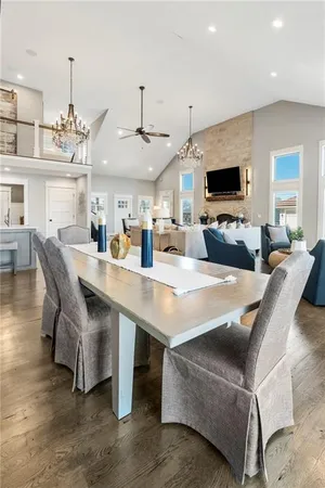 $1,799,000 | 560 Lake Viking Terrace, Gallatin, MO 64640