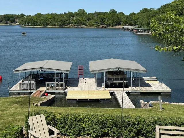 $1,799,000 | 560 Lake Viking Terrace, Gallatin, MO 64640