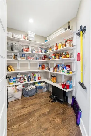 $1,799,000 | 560 Lake Viking Terrace, Gallatin, MO 64640