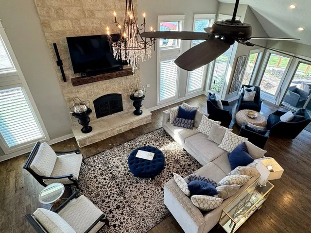 $1,799,000 | 560 Lake Viking Terrace, Gallatin, MO 64640