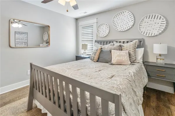 $1,799,000 | 560 Lake Viking Terrace, Gallatin, MO 64640