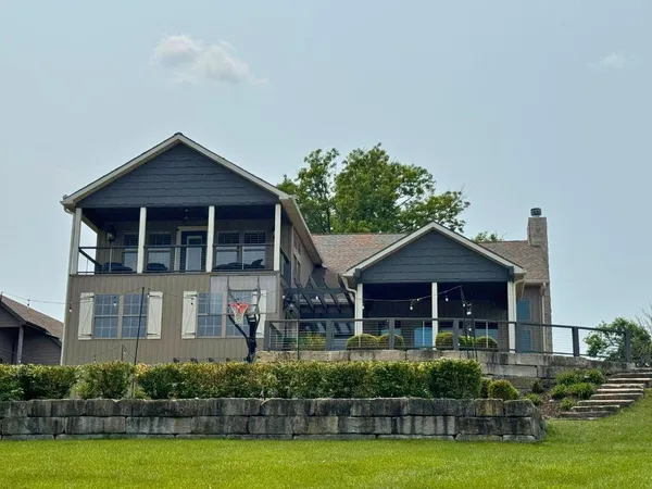 $1,799,000 | 560 Lake Viking Terrace, Gallatin, MO 64640