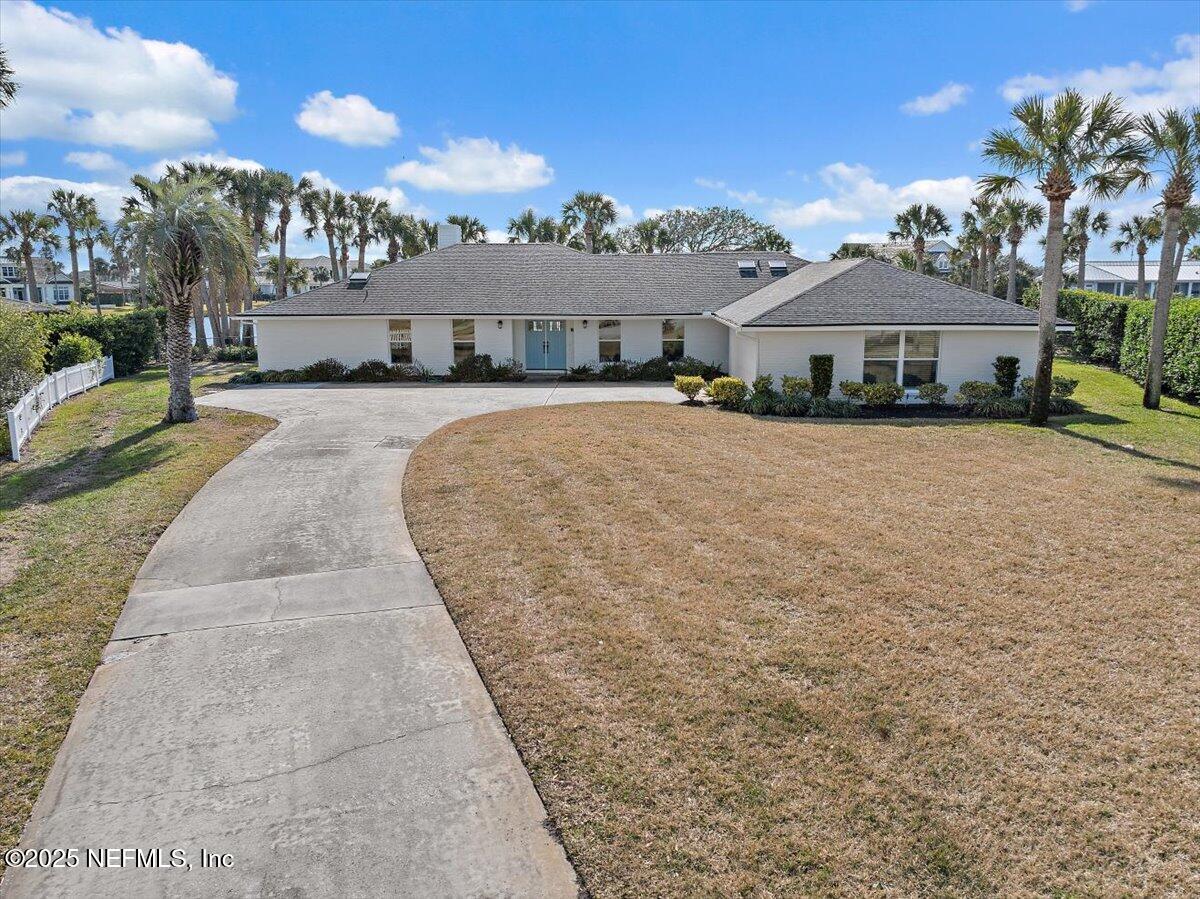 12 Maria Place Ponte Vedra Beach, FL 32082 - Photo 3 of 28 02-Exterior Front