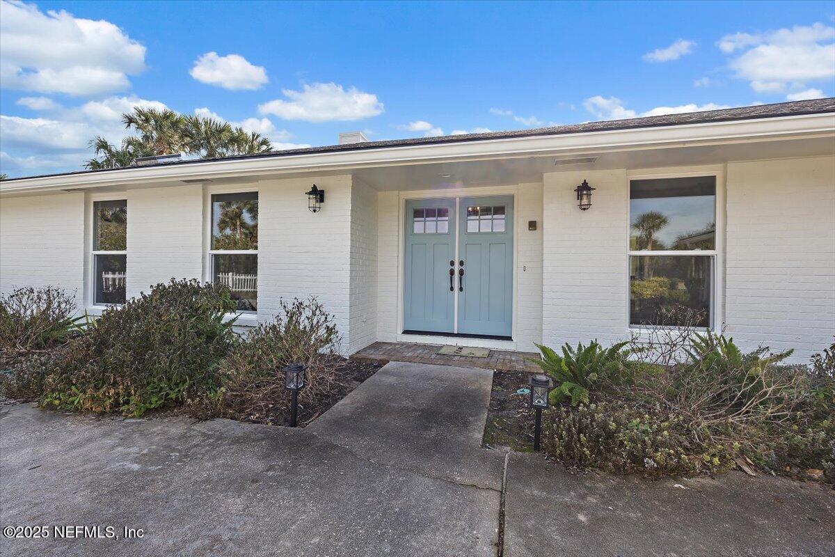12 Maria Place Ponte Vedra Beach, FL 32082 - Photo 5 of 28 04-Entryway