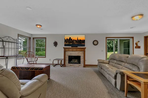 $479,900 | 1609 1st Street North, Cold Spring, MN 56320