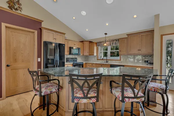 $479,900 | 1609 1st Street North, Cold Spring, MN 56320