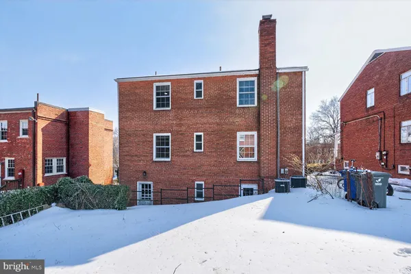 $1,150,000 | 2611 13th Road South, Arlington, VA 22204