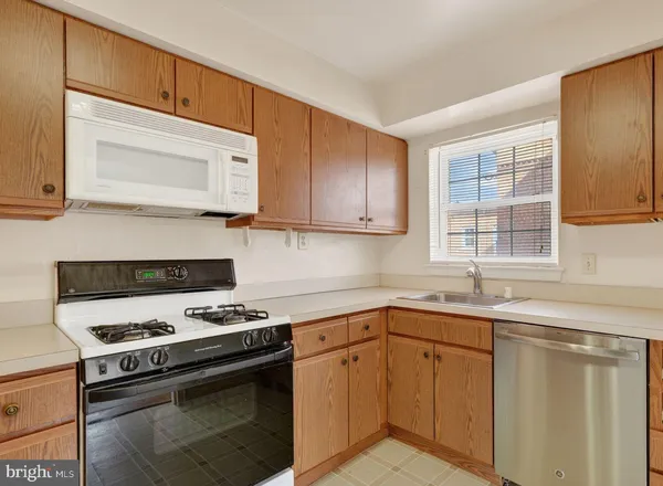 $1,150,000 | 2611 13th Road South, Arlington, VA 22204