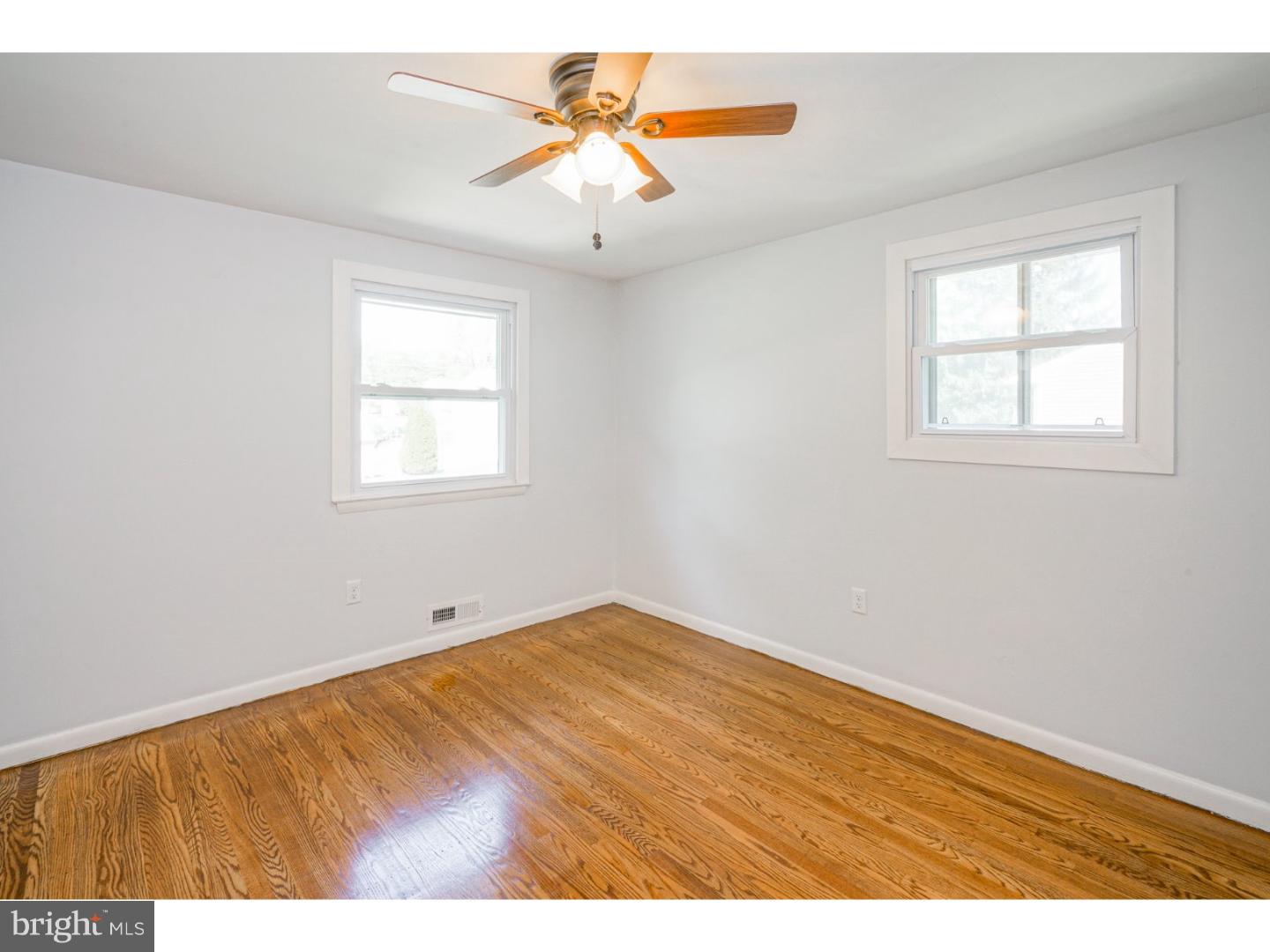 14 Summit Road Stratford, NJ 08084 - Photo 15 of 25 Gallery Image 15