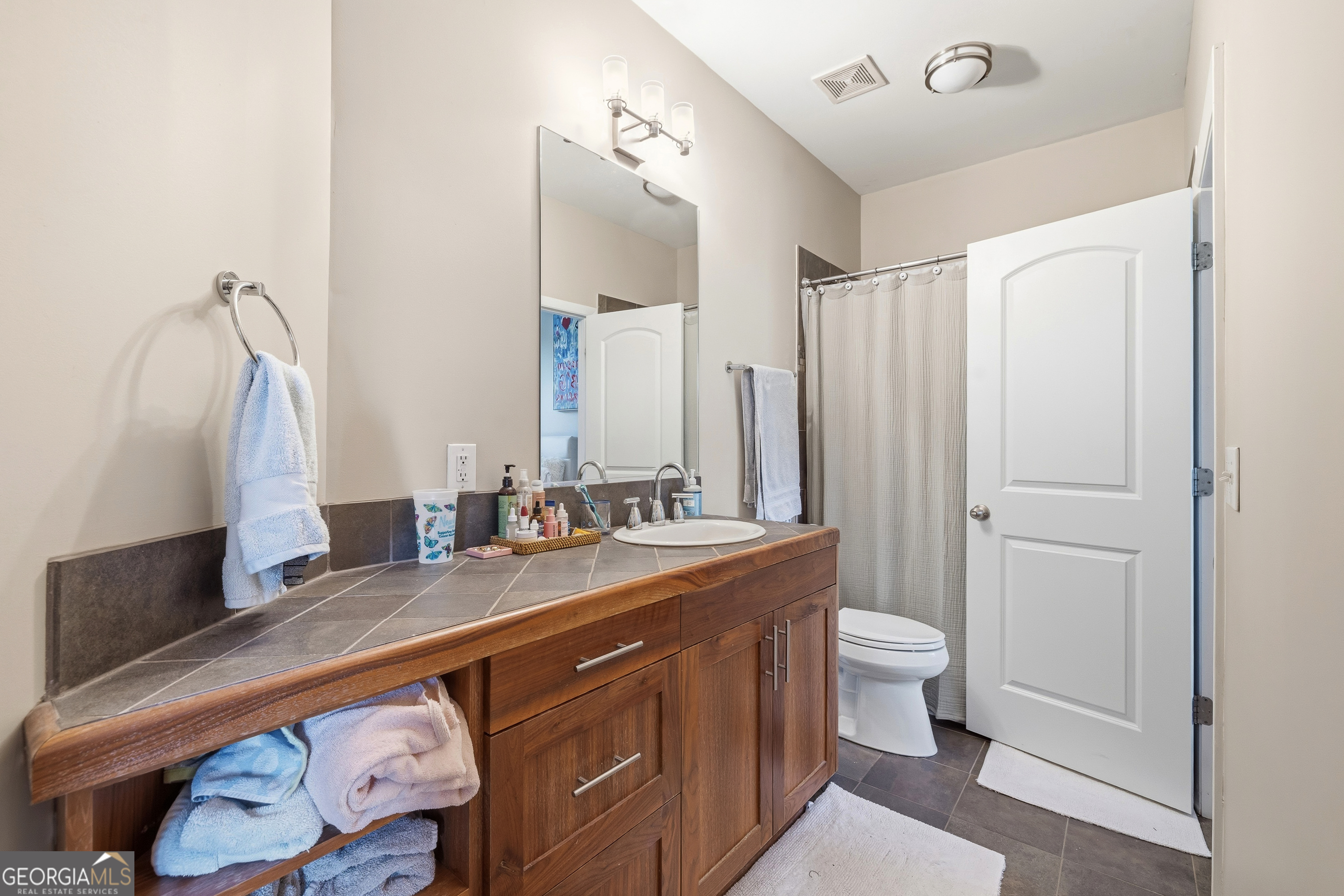 118 Ruth Drive, Unit 520 Athens, GA 30601 - Photo 5 of 52