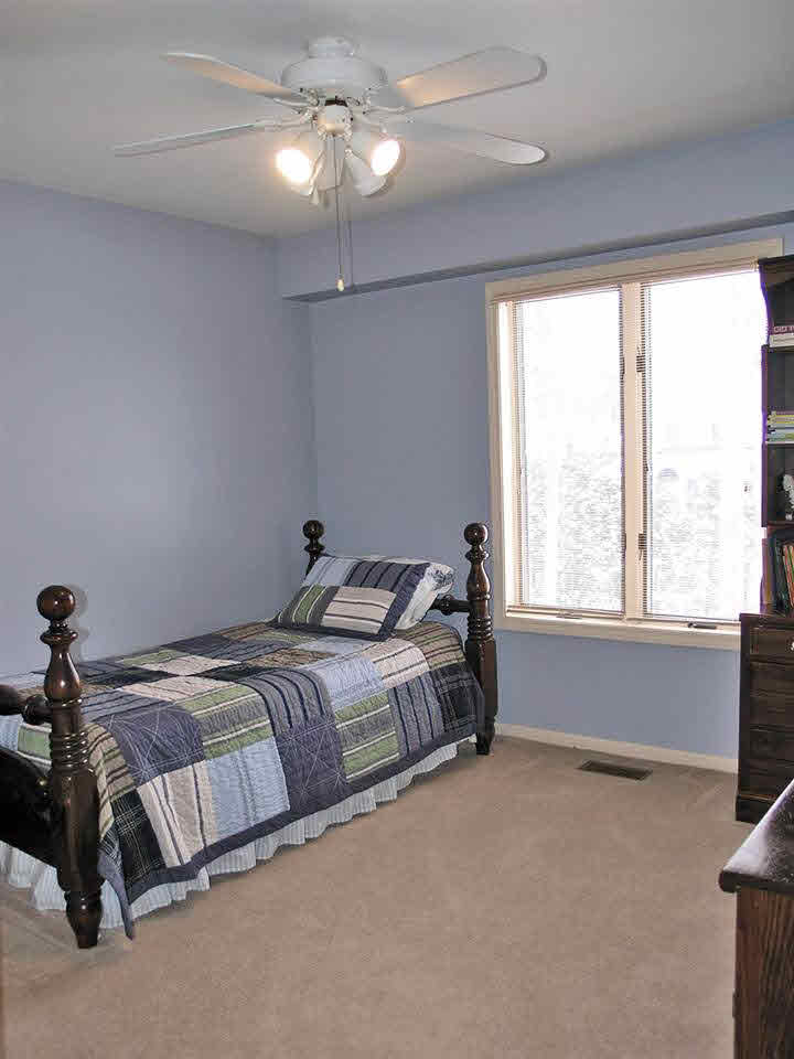 1414 Kings Pointe Road Grand Blanc, MI 48439 - Photo 34 of 50 21425499-33.JPG