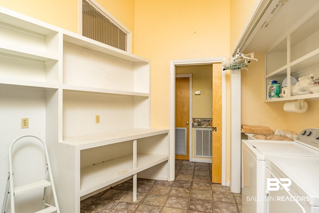 14383 Riverside Drive Magnolia Springs, AL 36555 - Photo 12 of 35 Laundry & Pantry