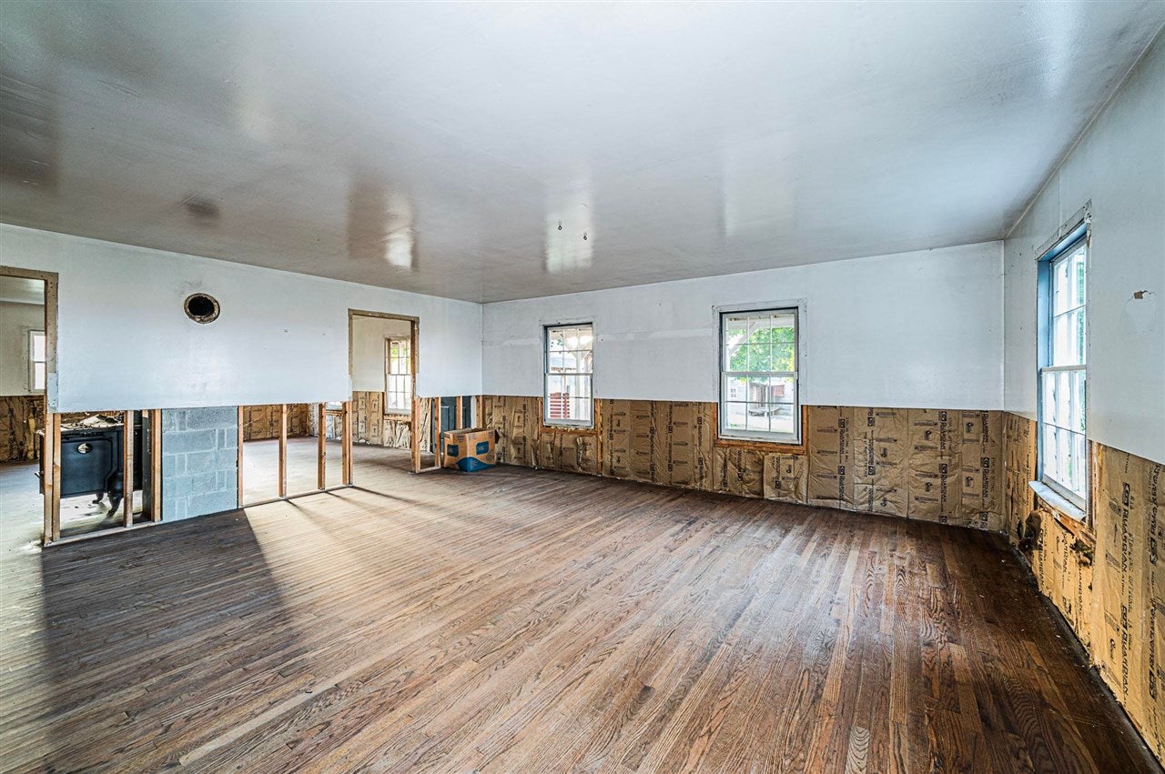 619 Sloss Road Franklin, KY 42134 - Photo 10 of 60 Gallery Image 10