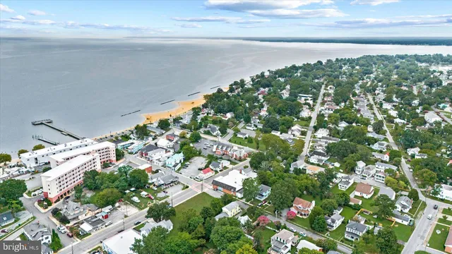 $589,999 | 209 Hawthorn Street, Colonial Beach, VA 22443