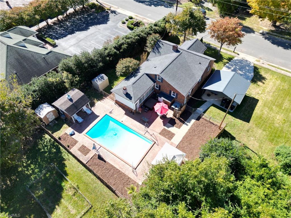 1113 Hermitage Road Burlington, NC 27215 - Photo 25 of 27 Gallery Image 25