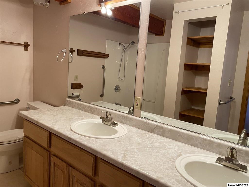 698-555 Gold Run Road Susanville, CA 96130 - Photo 17 of 29 Gallery Image 17