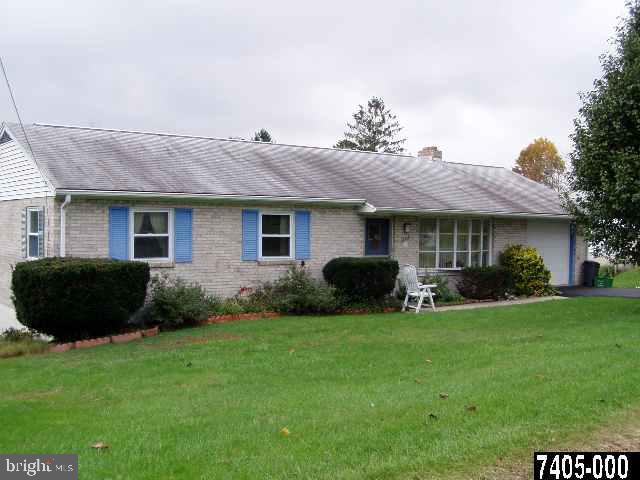 212 York Road Jacobus, PA 17407 - Photo 1 of 6 Gallery Image 1