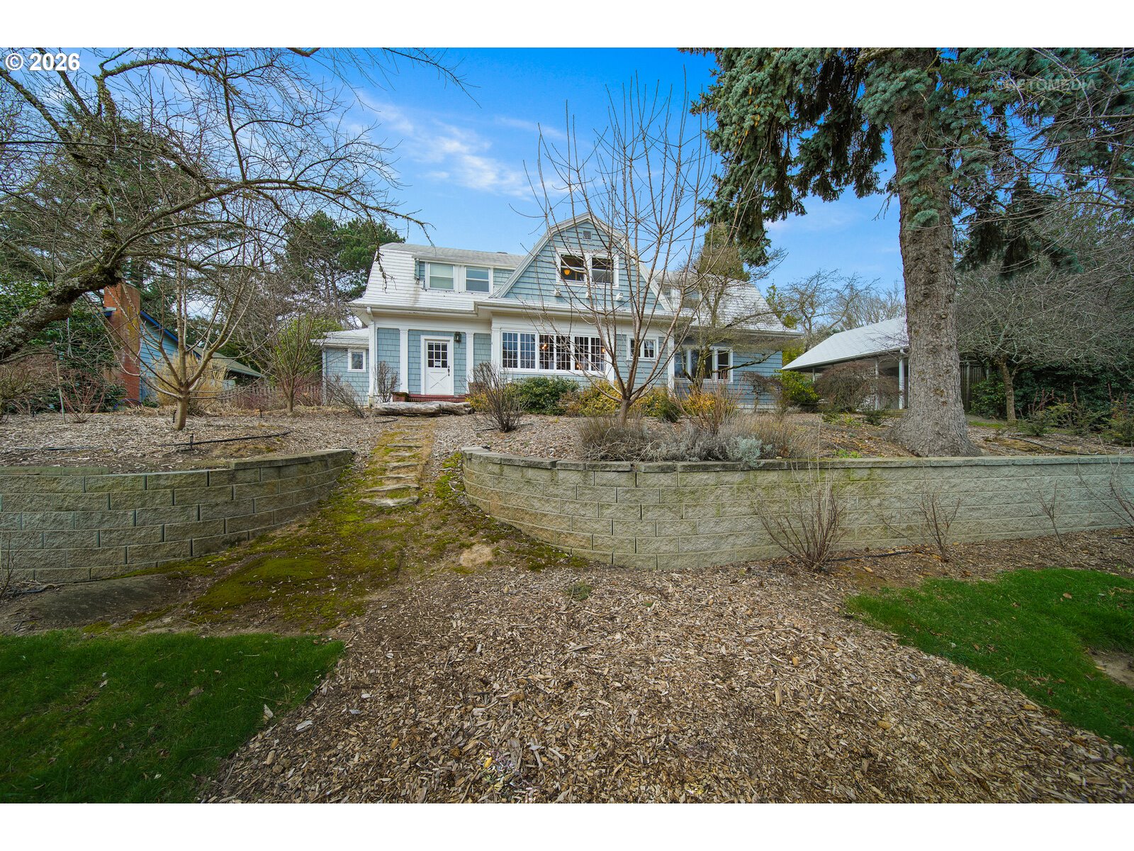 6533 Southwest 34th Avenue Portland, OR 97239 - Photo 2 of 48 Exterior