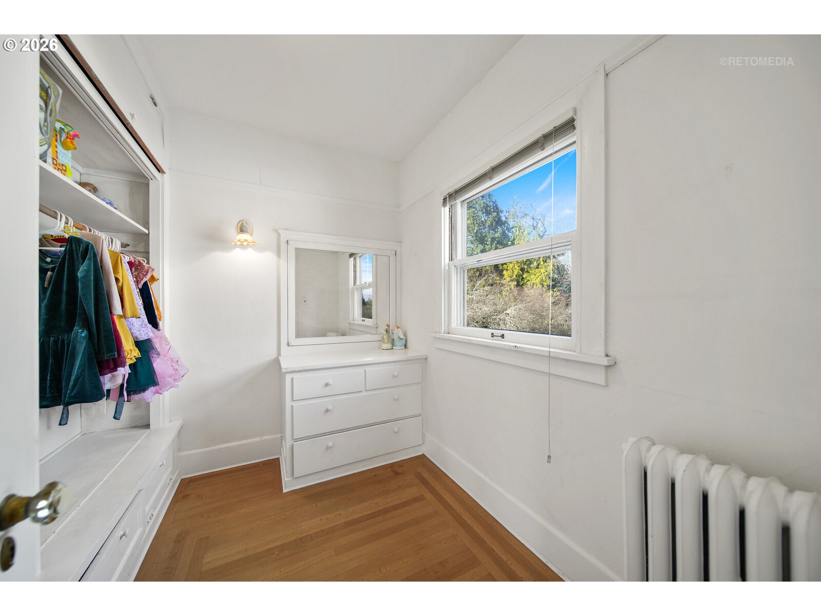 6533 Southwest 34th Avenue Portland, OR 97239 - Photo 32 of 48 Bedroom